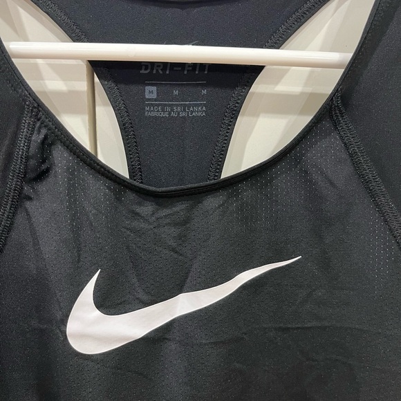 Nike Dri-fit racerback tank top - Picture 3 of 3